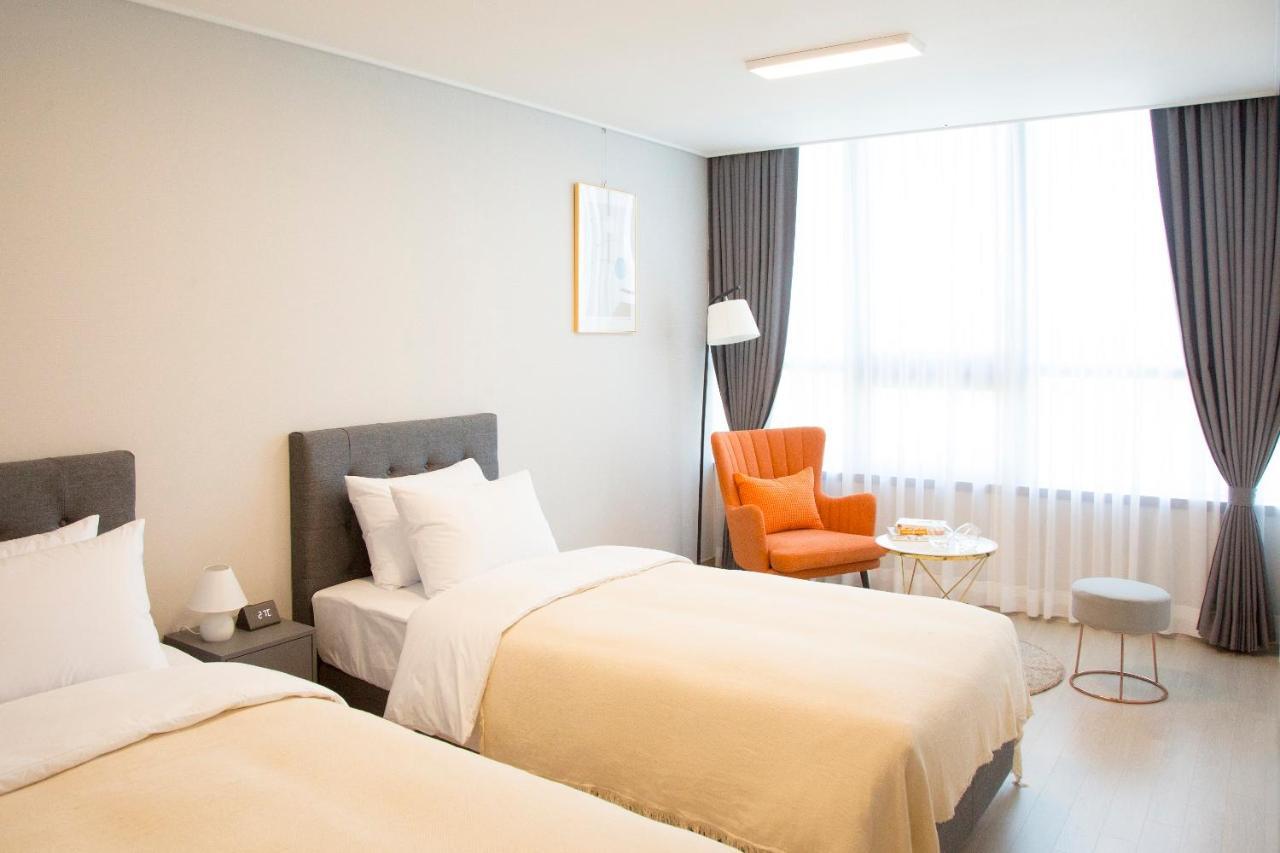Celebstay Songdo Halla Western Park Yeonsu Exterior foto